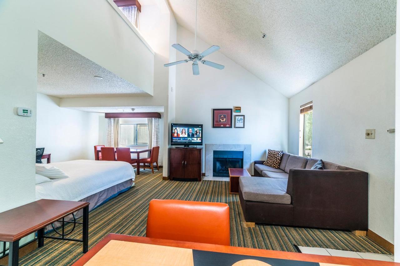 Metro Phoenix Loft Sleeps 6 ภายนอก รูปภาพ