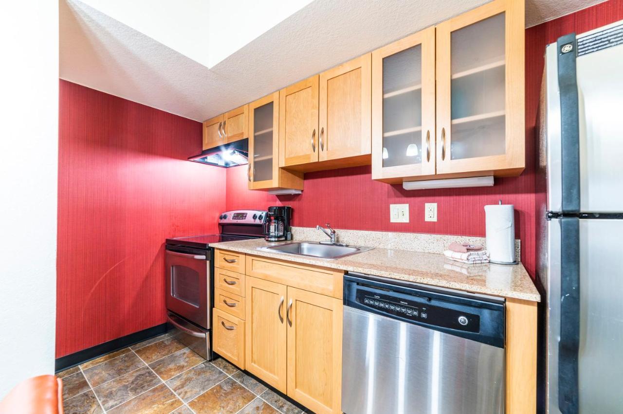 Metro Phoenix Loft Sleeps 6 ภายนอก รูปภาพ